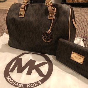 Michael Kors Handbag (speedy) w/ matching wallet.